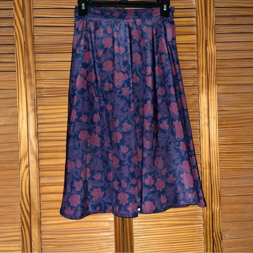 ModCloth‎ Blue and Red Floral Skirt Size Small